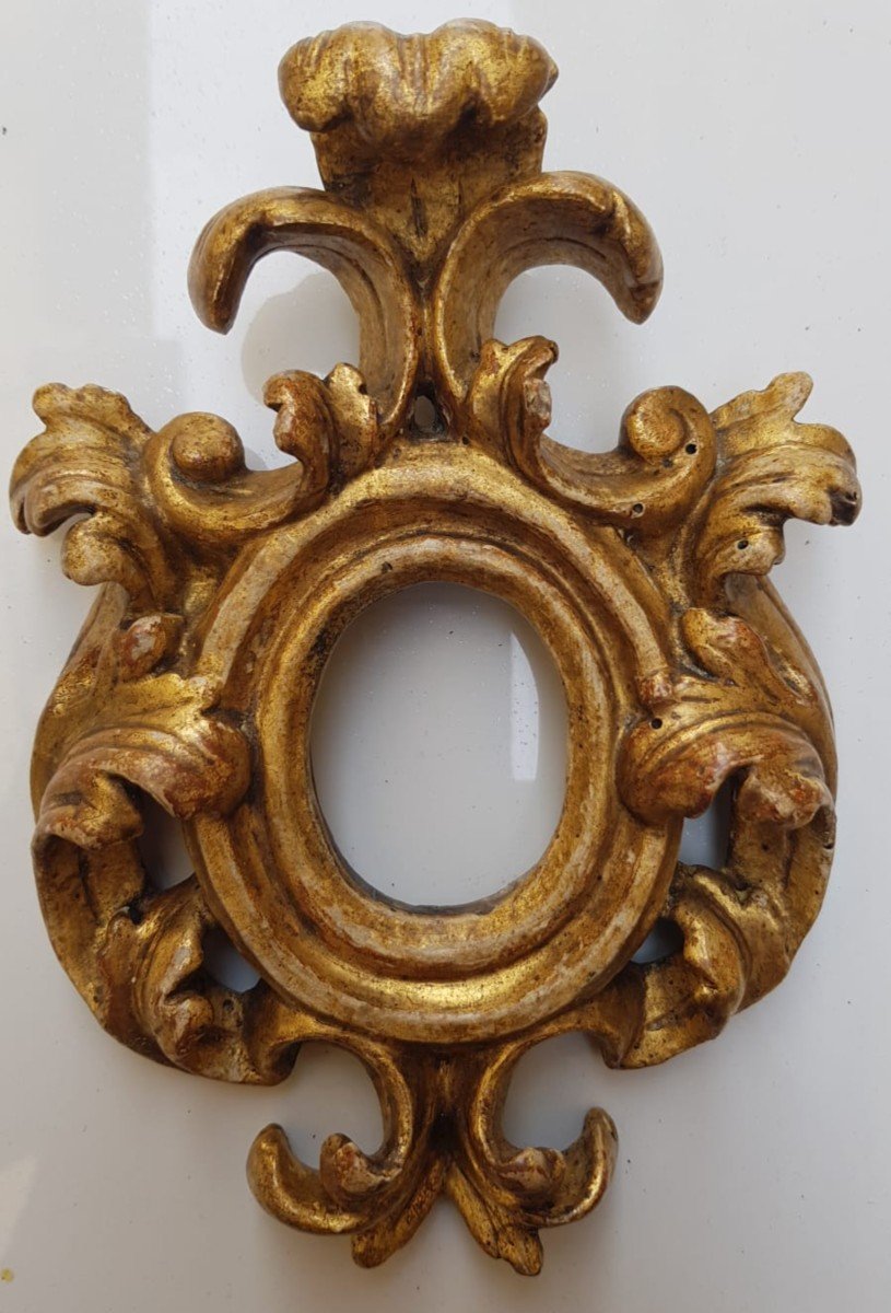Beautiful Baroque Frame In Carved And Gilded Wood.italy ,17th Century.