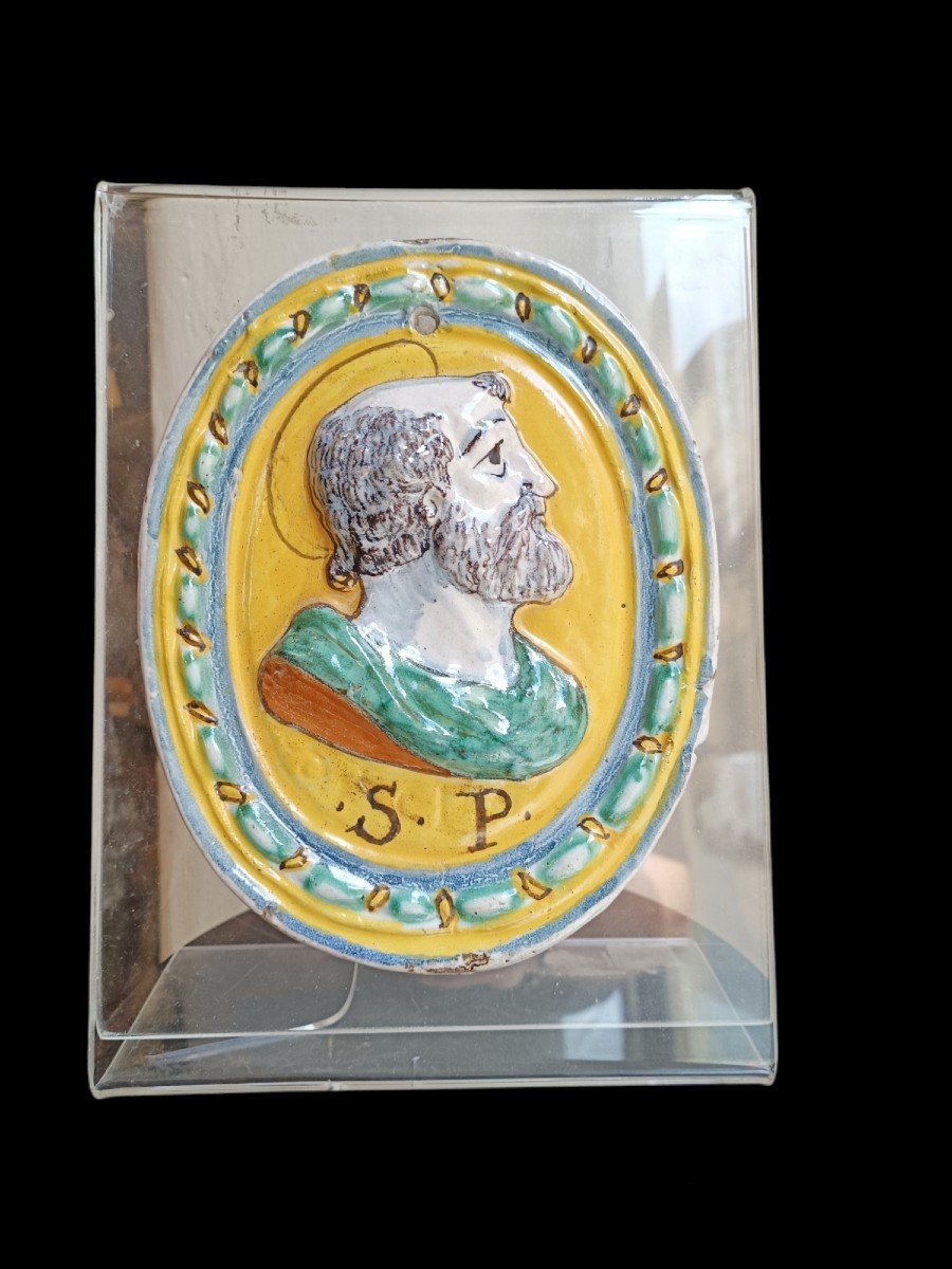 Majolica Oval Depicting Saint Paul .deruta,early XVIIth Century.-photo-2