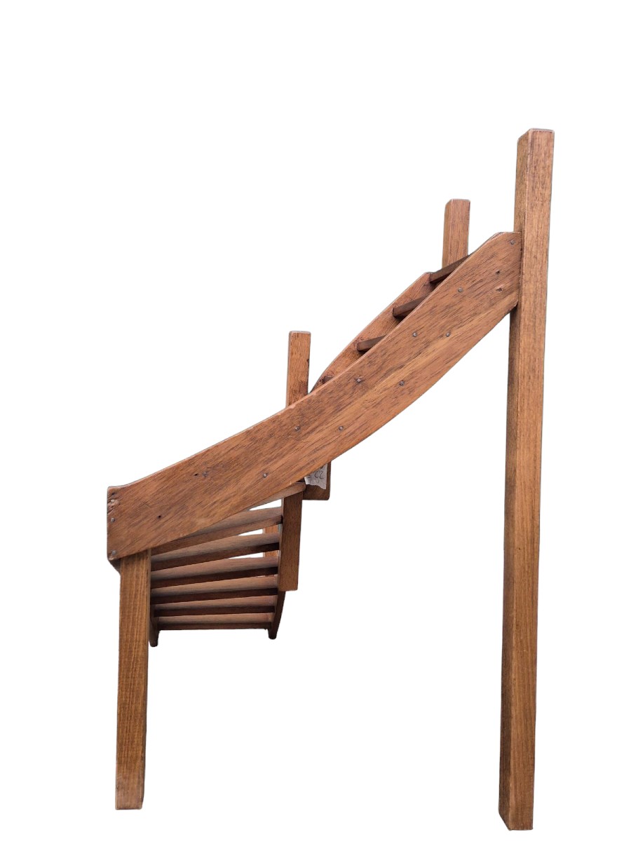 Maquette d'Escaliers en bois.début Du 20e Siècle.-photo-1