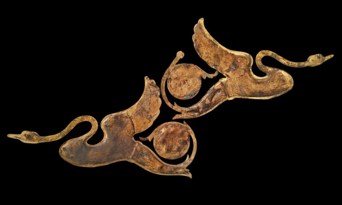 Paire des éléments en bronze doré. 19e siècle.-photo-3
