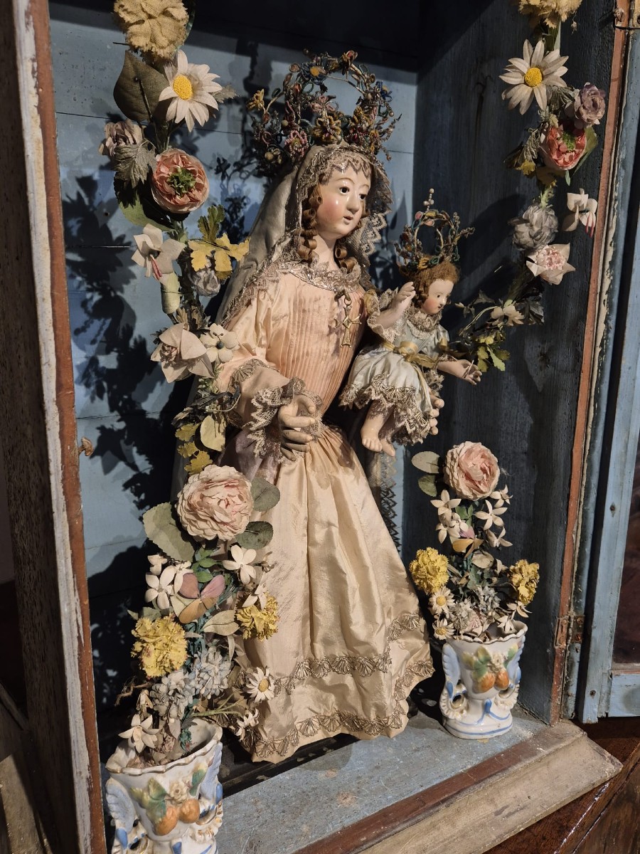 Sculpture Madone avec enfant en papier mâché. Toscane, début du XIXe siècle.-photo-3