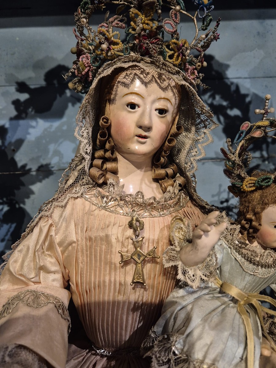 Sculpture Madone avec enfant en papier mâché. Toscane, début du XIXe siècle.-photo-1