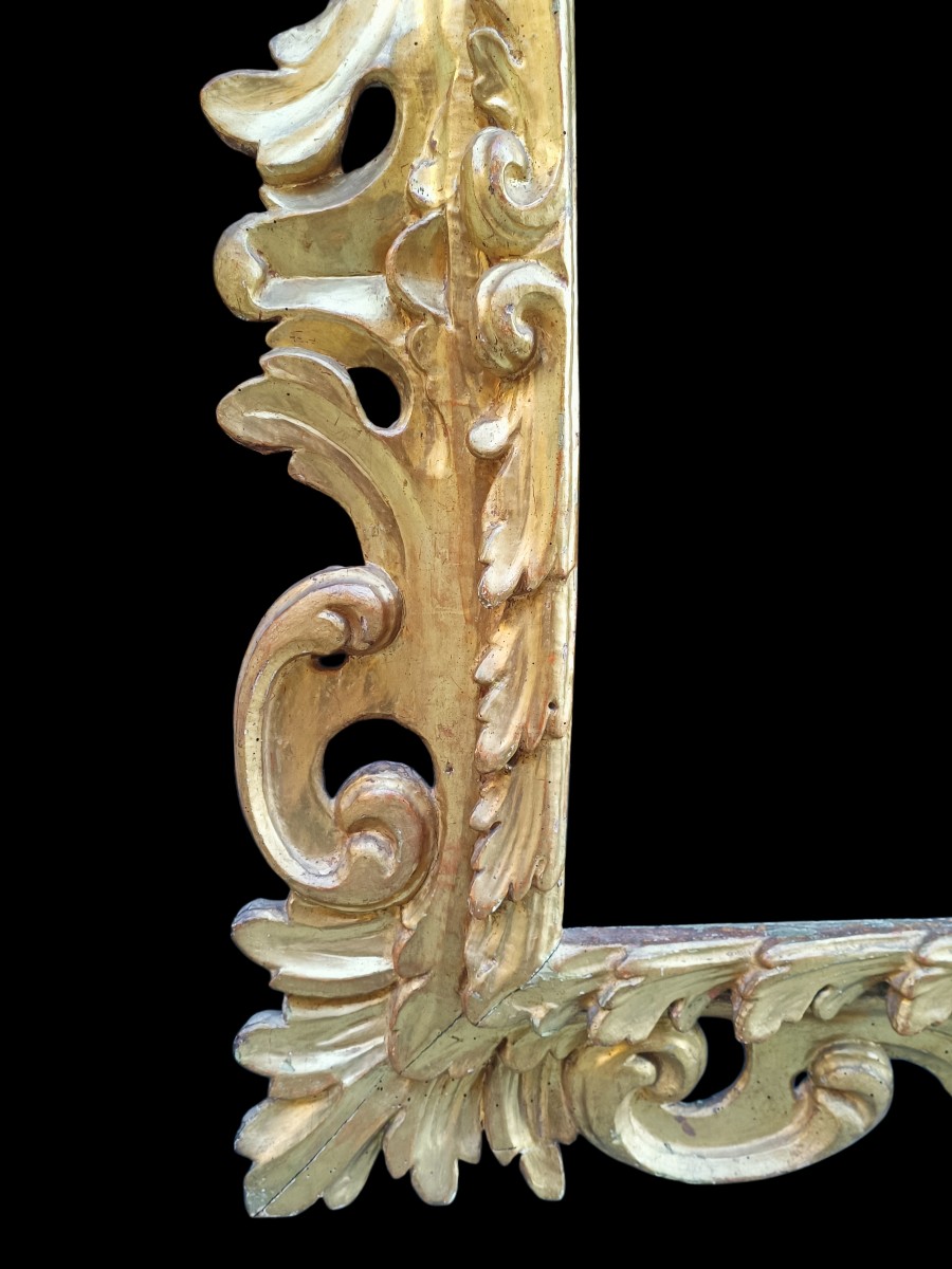 Large Palatine Gilded Wood Frame. Florence, Early 17th Century.-photo-3