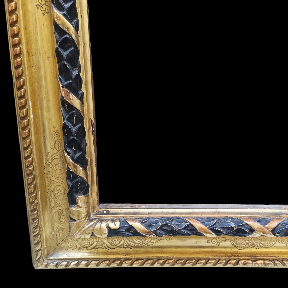 Cadre en bois doré. Italie, 19ème siècle.-photo-3