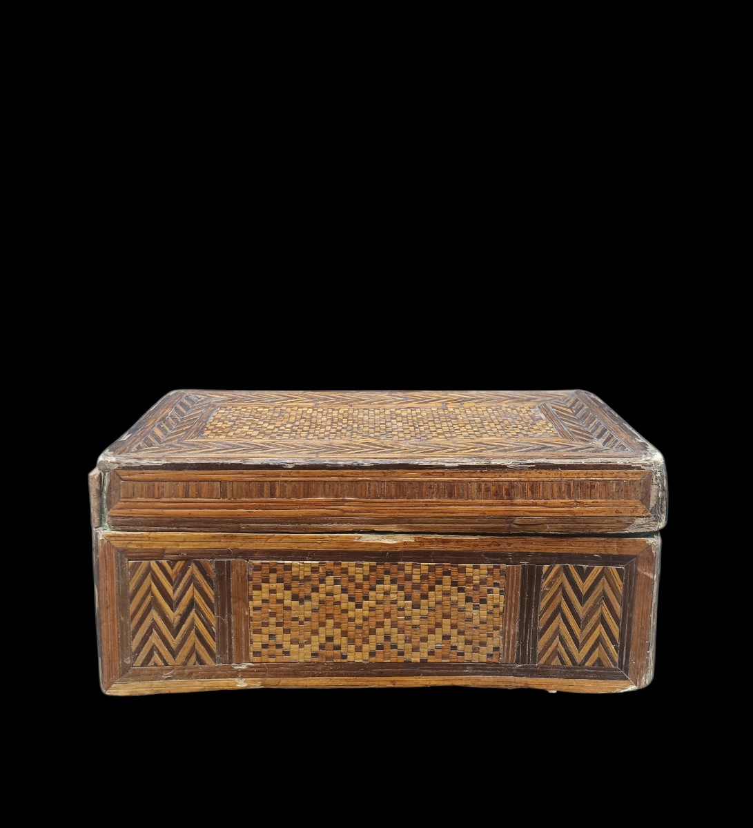 Straw Box. Italy,late 18th Century.