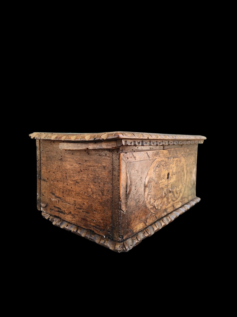 Inlaid Wooden Box. Lombardy, 17th Century.-photo-3