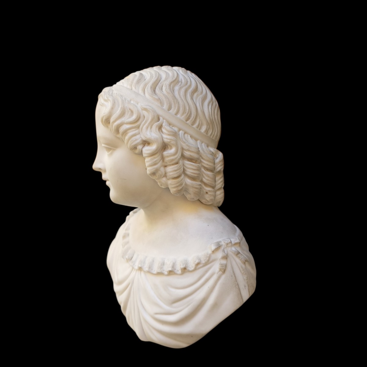 Biscuit Porcelain Bust Depicting A Little Girl. Italy, Early 19th Century.-photo-3