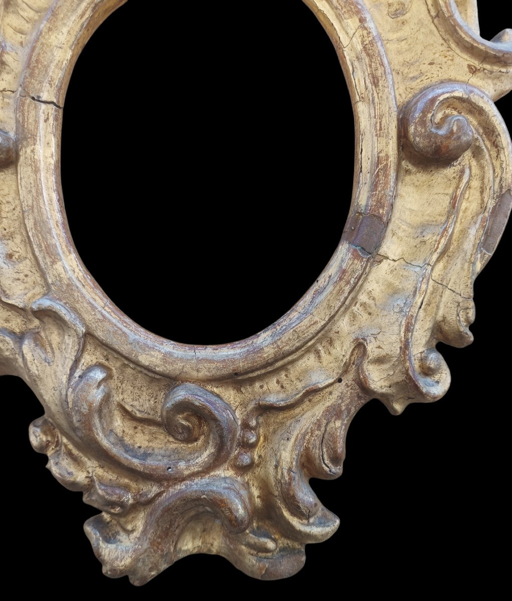 Cadre en bois sculpté et doré. Italie, XVIIIe siècle-photo-3