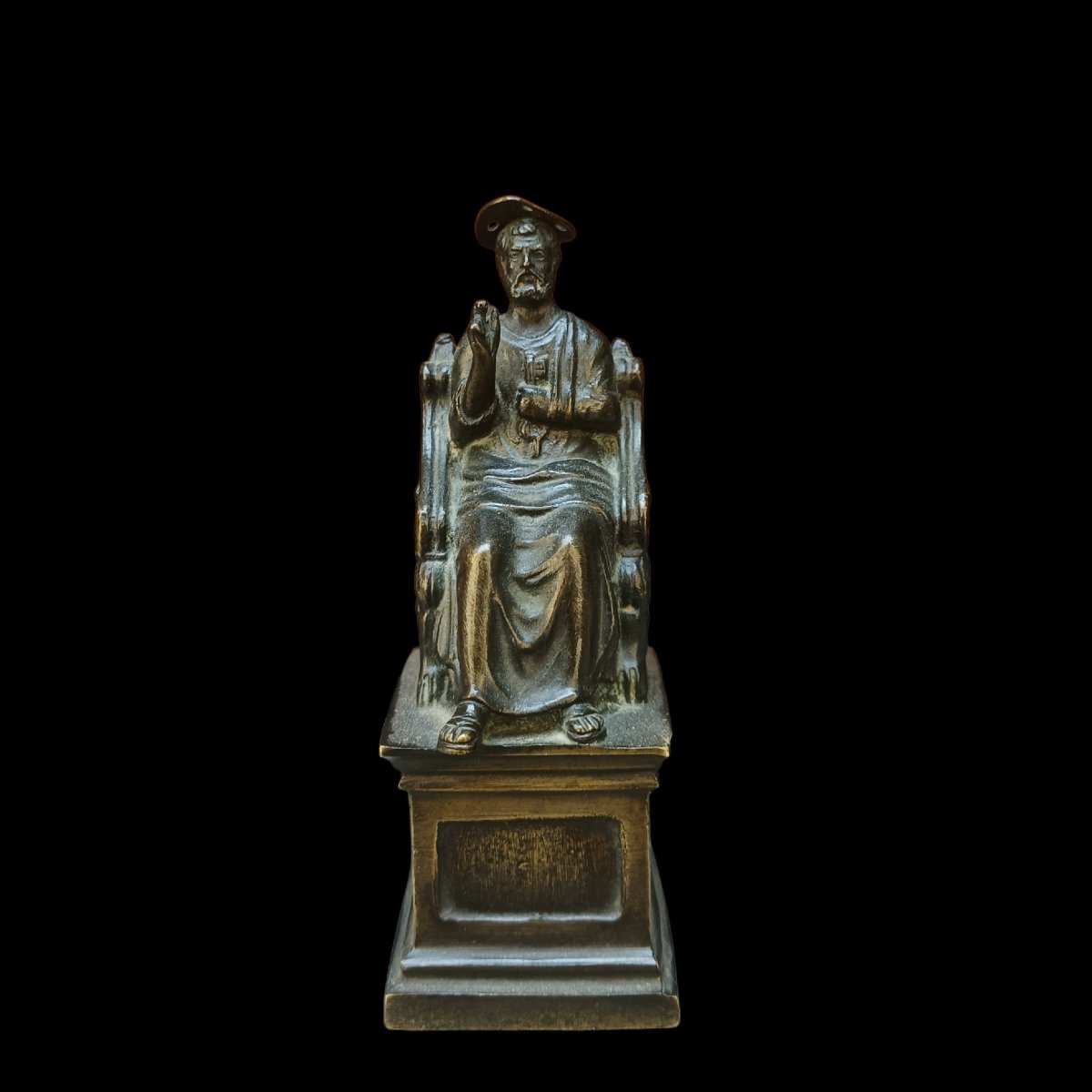 Sculpture en bronze représentant Saint Pierre. Italie, 19ème siècle.