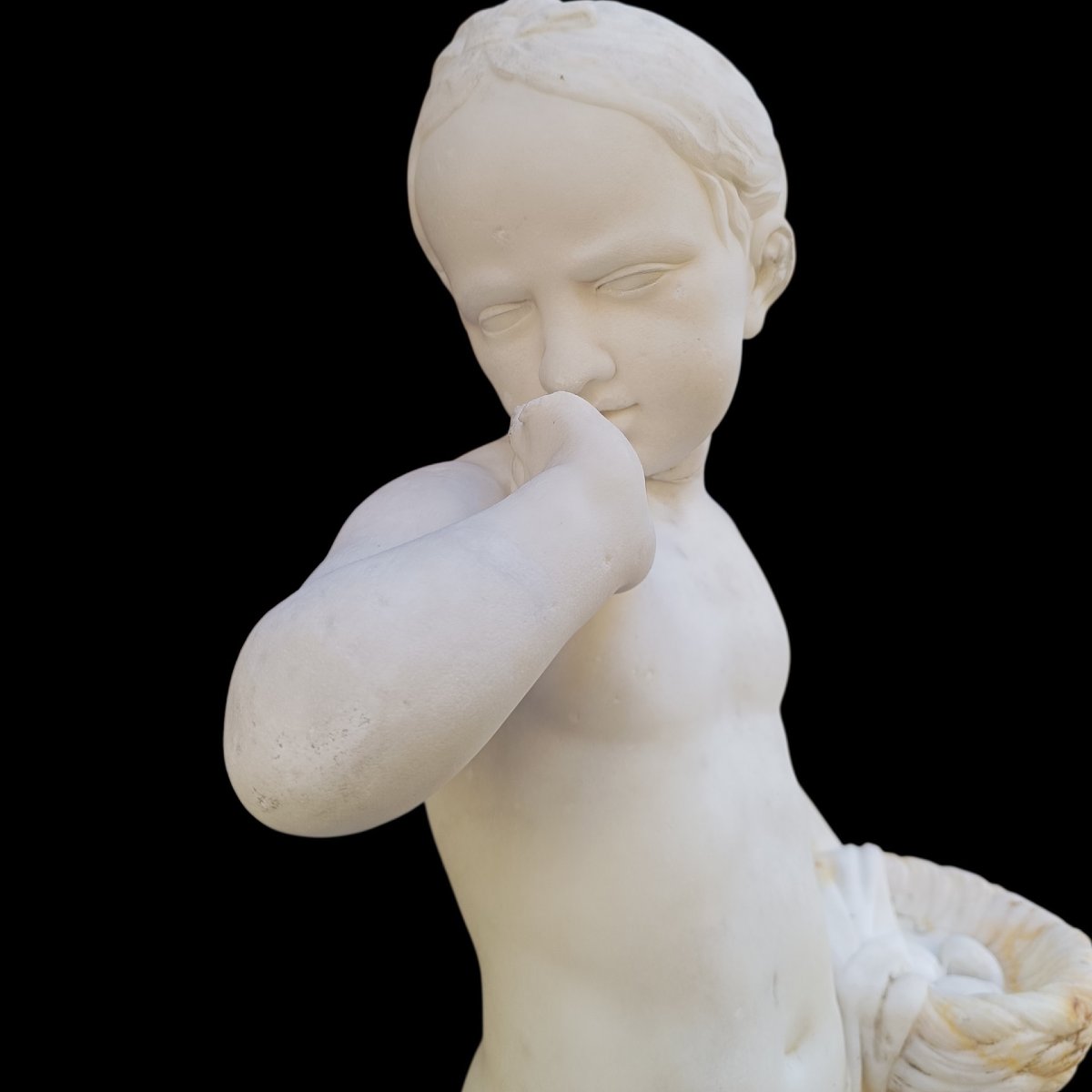 Sculpture en marbre représentant une jeune fille. Italie, début du XIXe siècle.-photo-3
