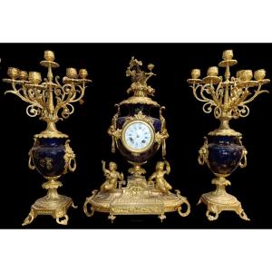 Triptyque En Bronze Doré Et Porcelaine De Sèvres. France, époque Napoléon III.