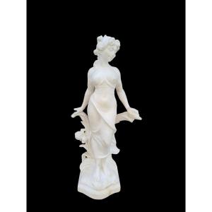 Sculpture En Albâtre Représentant Une Jeune Fille. Italie, Début Du XXe Siècle.