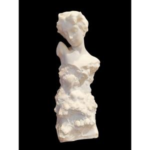 Sculpture En Marbre. Vers 1900.