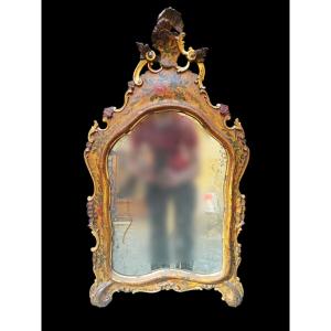 Miroir en bois laqué. Venise, fin du XIXe siècle.