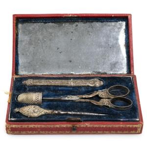 Service de couture en argent. Italie, début du XIXe siècle.