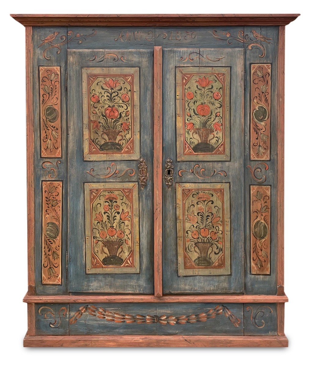Blue Mountain Cabinet Dated 1830  