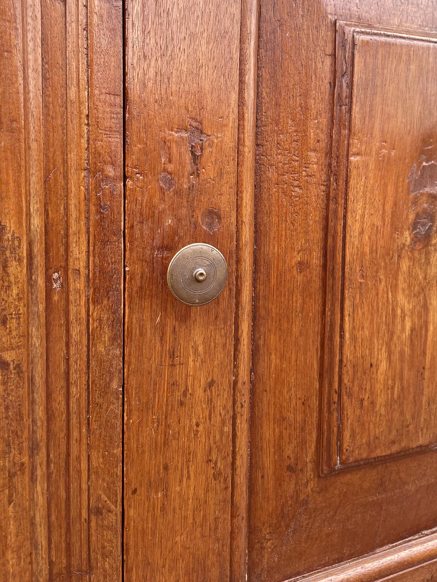 Venetian Walnut Cabinet – 17th Century -photo-7