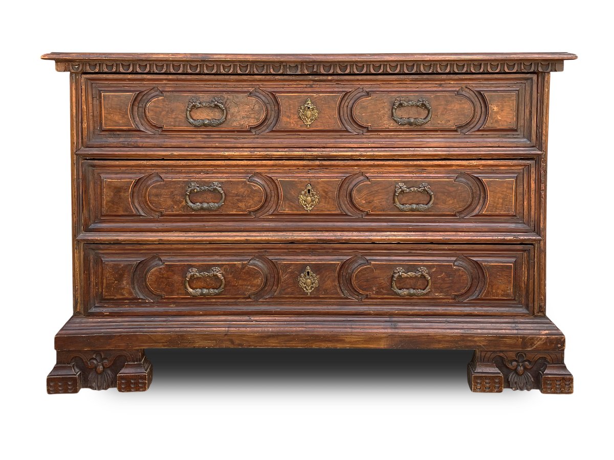 17th-century Friulian “canterano” Chest Of Drawers In Walnut