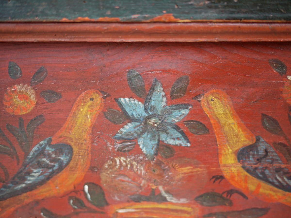 Coffre peint tyrolien avec oiseaux, vases fleuris et vue de village-photo-3