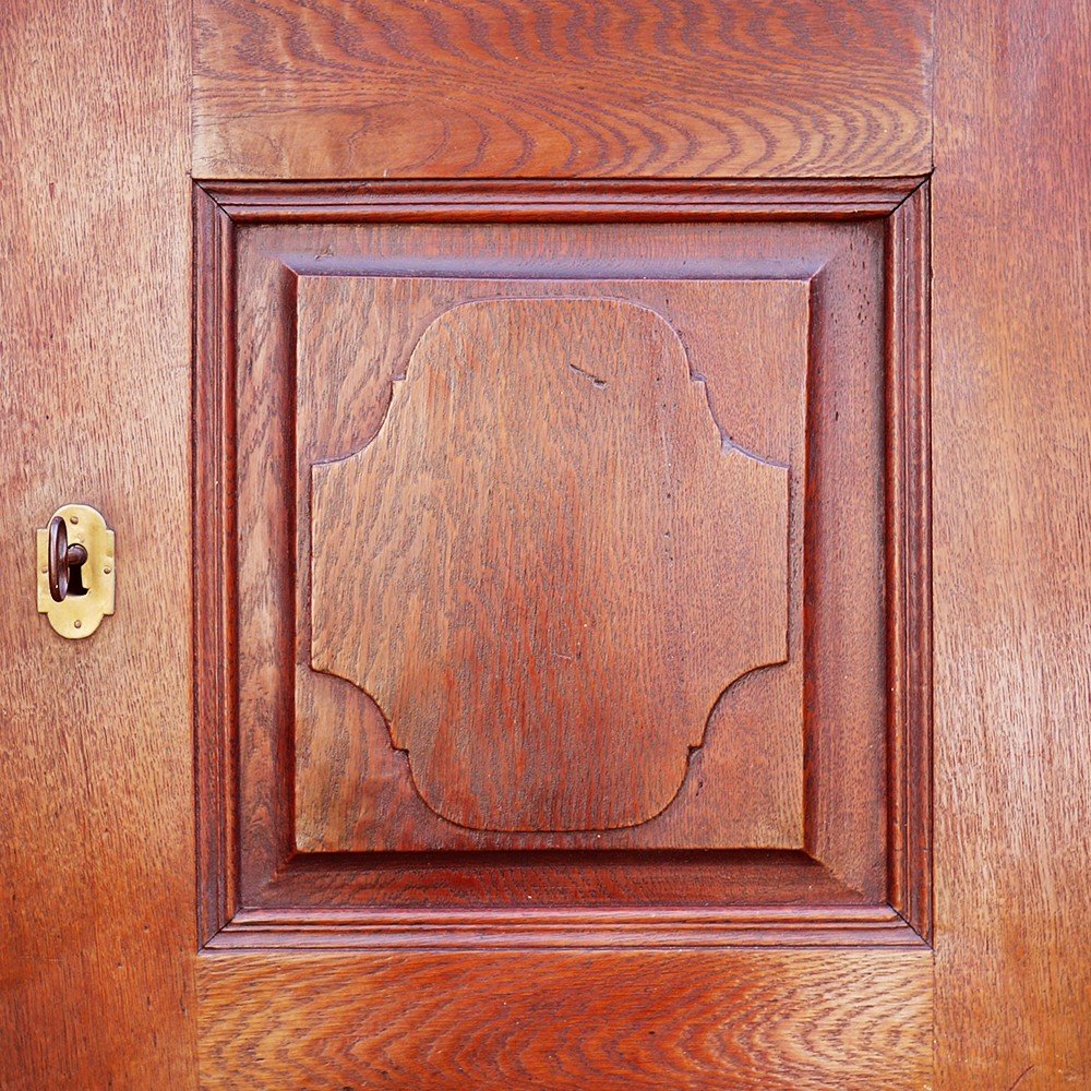 18th Century Swiss Oak Buffet-photo-1