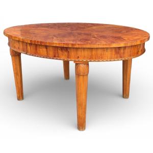 Oval Extendable Walnut Dining Table 