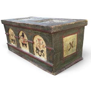 Coffre Tyrolien Peint daté de 1807 