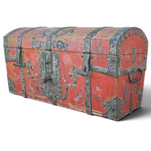 Coffre peint ancien daté de 1704