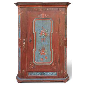 Armoire peinte tyrolienne rouge à fleurs, datée de 1818