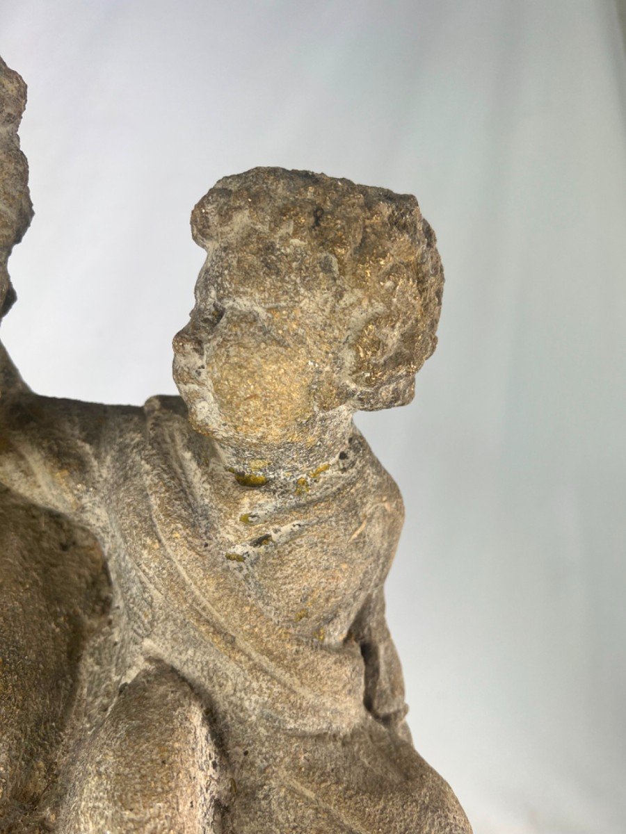Sculpture En Pierre Représentant La Vierge à L’enfant-photo-3