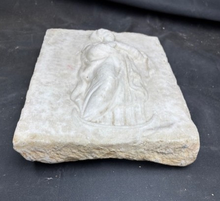 White Marble Panel Depicting The Immaculate Madonna-photo-1