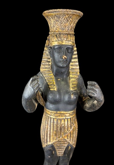 Pair Of Sculptures Depicting Egyptian Figures In Lacquered And Gilded Wood On White Marble Base-photo-2