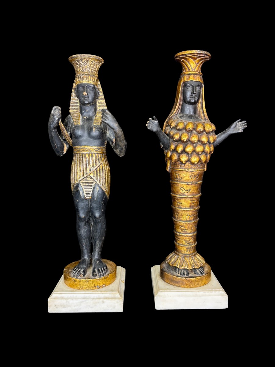 Pair Of Sculptures Depicting Egyptian Figures In Lacquered And Gilded Wood On White Marble Base