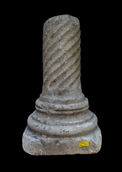 White Marble Column With Helical Grooves -photo-3