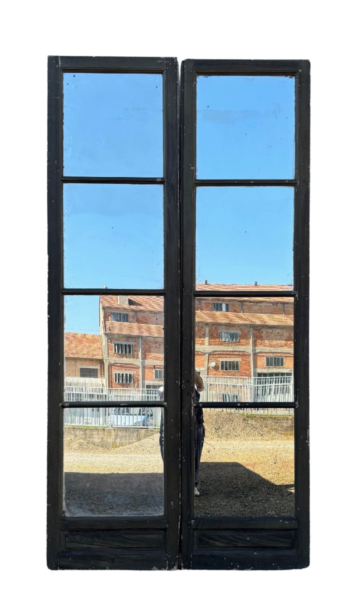   French Lacquered Door With Mirror Back-photo-3