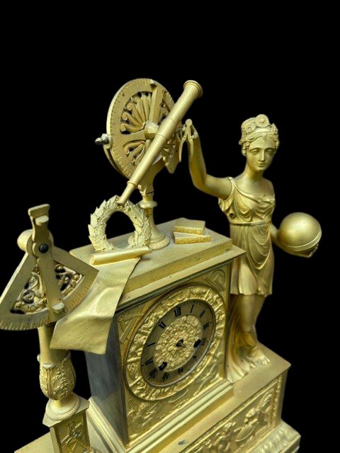 Gilded Bronze Clock (mechanism Needs Servicing) -photo-2
