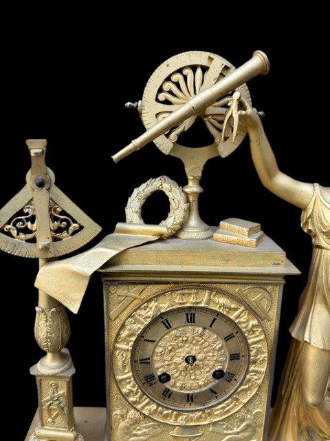 Gilded Bronze Clock (mechanism Needs Servicing) -photo-1
