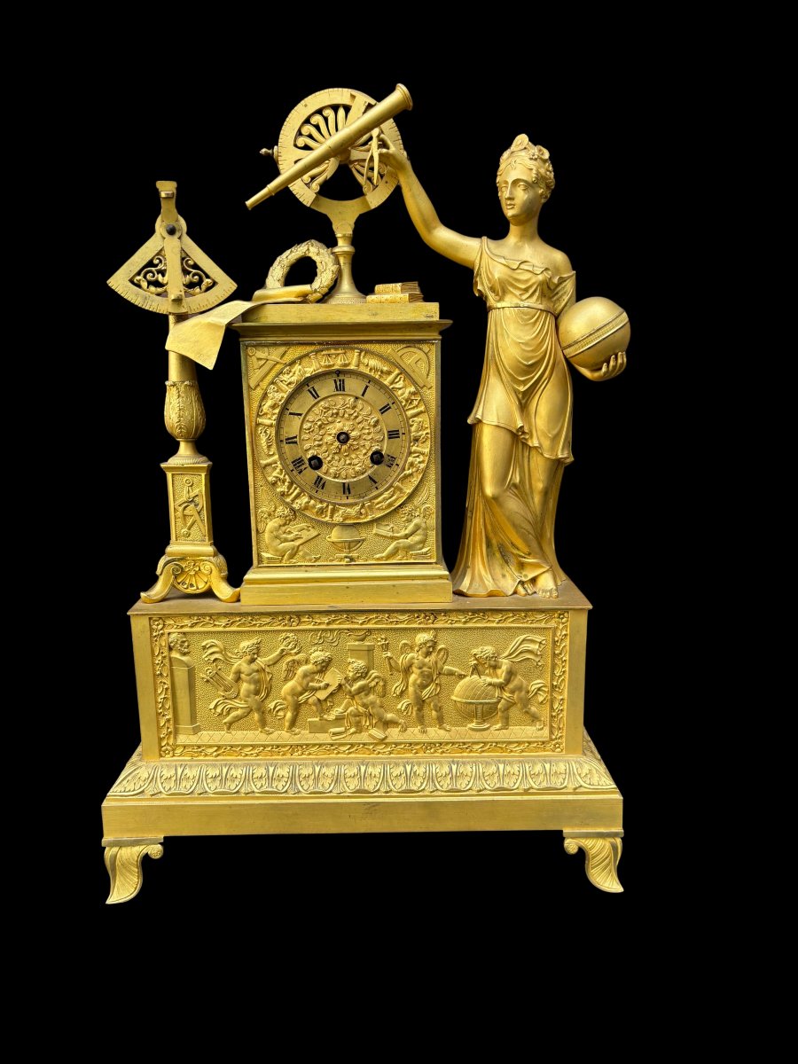 Gilded Bronze Clock (mechanism Needs Servicing) 