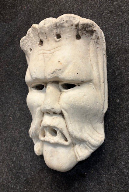 masque de fontaine en marbre blanc-photo-2