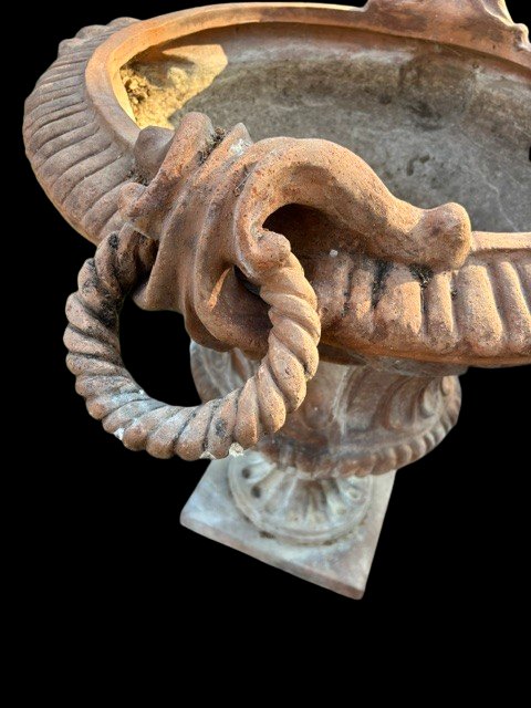 Vase toscan en terre cuite avec anneaux-photo-1