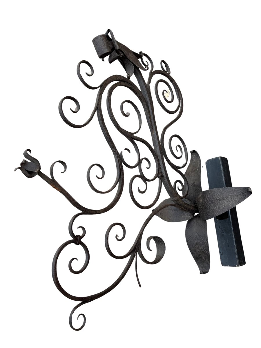 Wrought-iron Banner Holder -photo-2