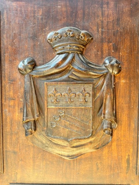 Antique Door Made Of Weathered Fir With A Coat Of Arms And Relief Moldings-photo-2