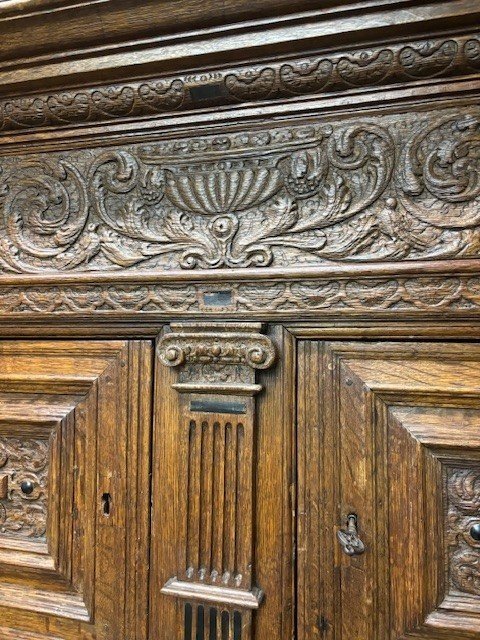 Large French Sideboard Made Of Carved Oak With Ebonized Decorations-photo-2