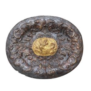 Silver- And Gold-colored Papier-mâché Tray
