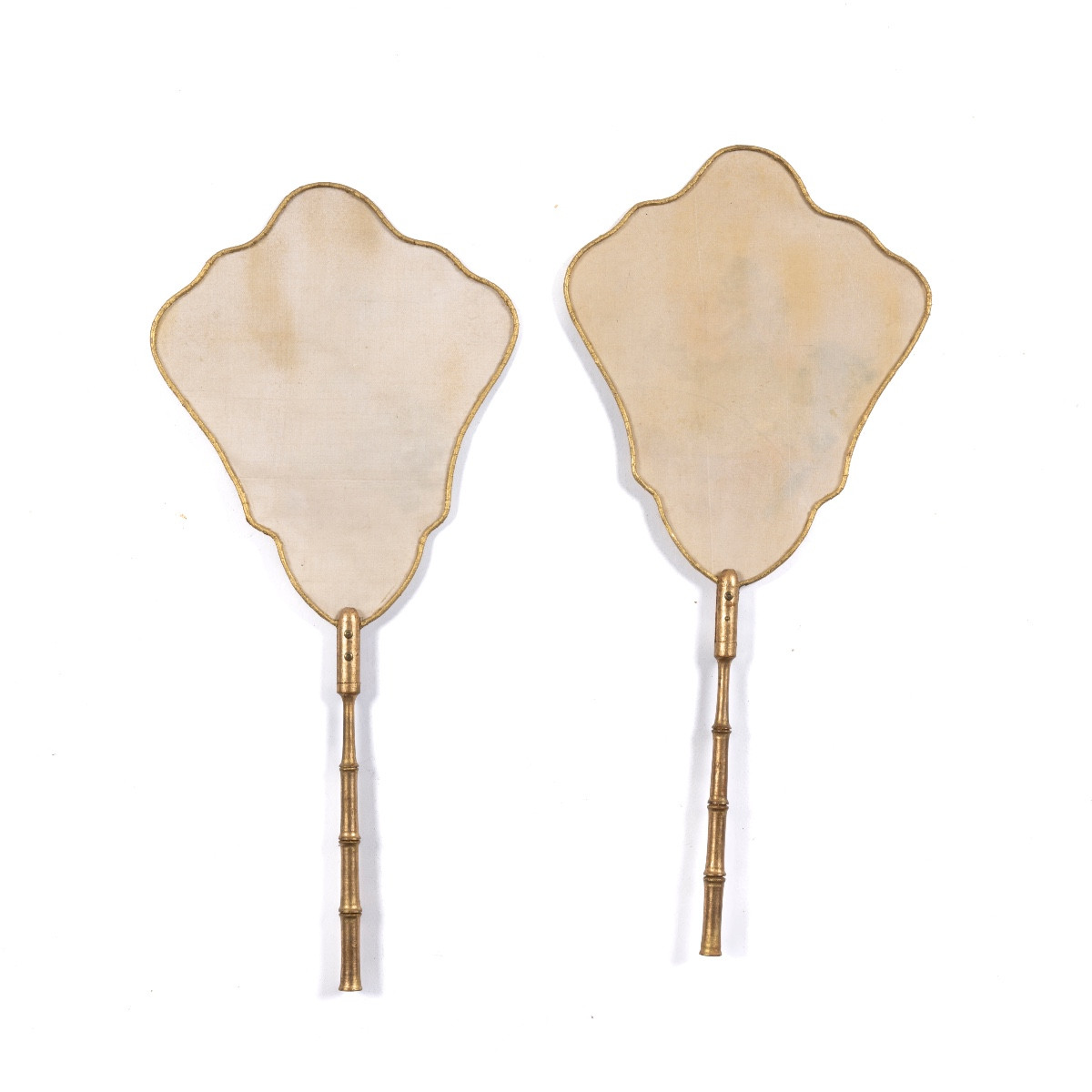 A Pair Of Fixed Fans-photo-2