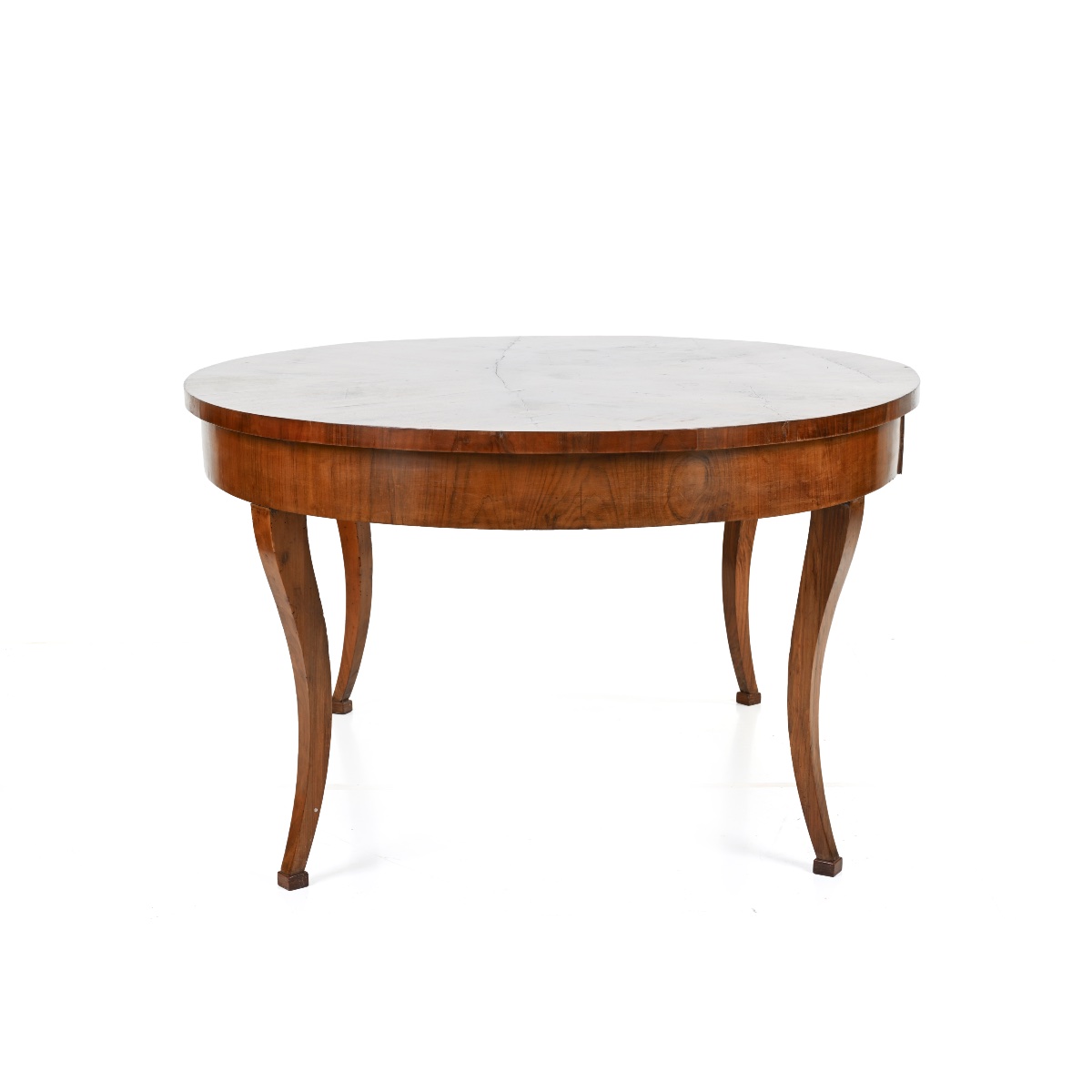 An Oval Veneered Table-photo-2