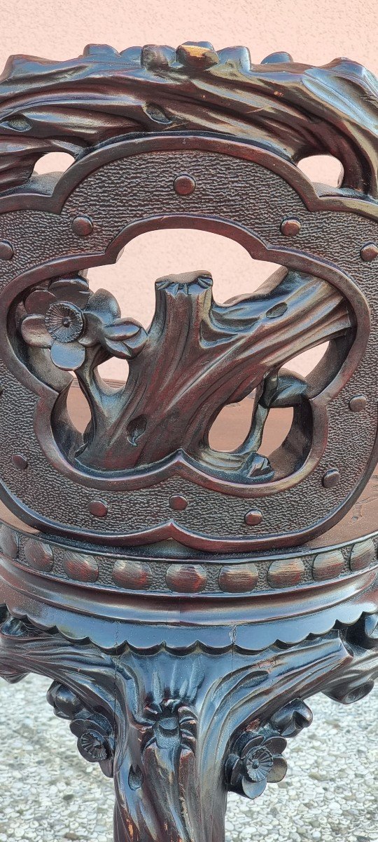 Ensemble De Quatre Fauteuils Orientaux Sculptés à Motif Floral-photo-4