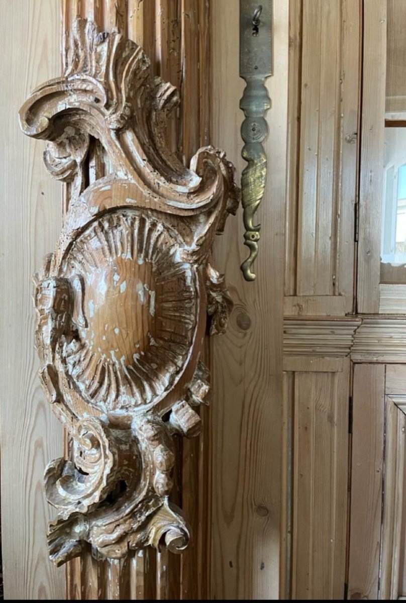 Bookcase Made From Antique Materials-photo-3