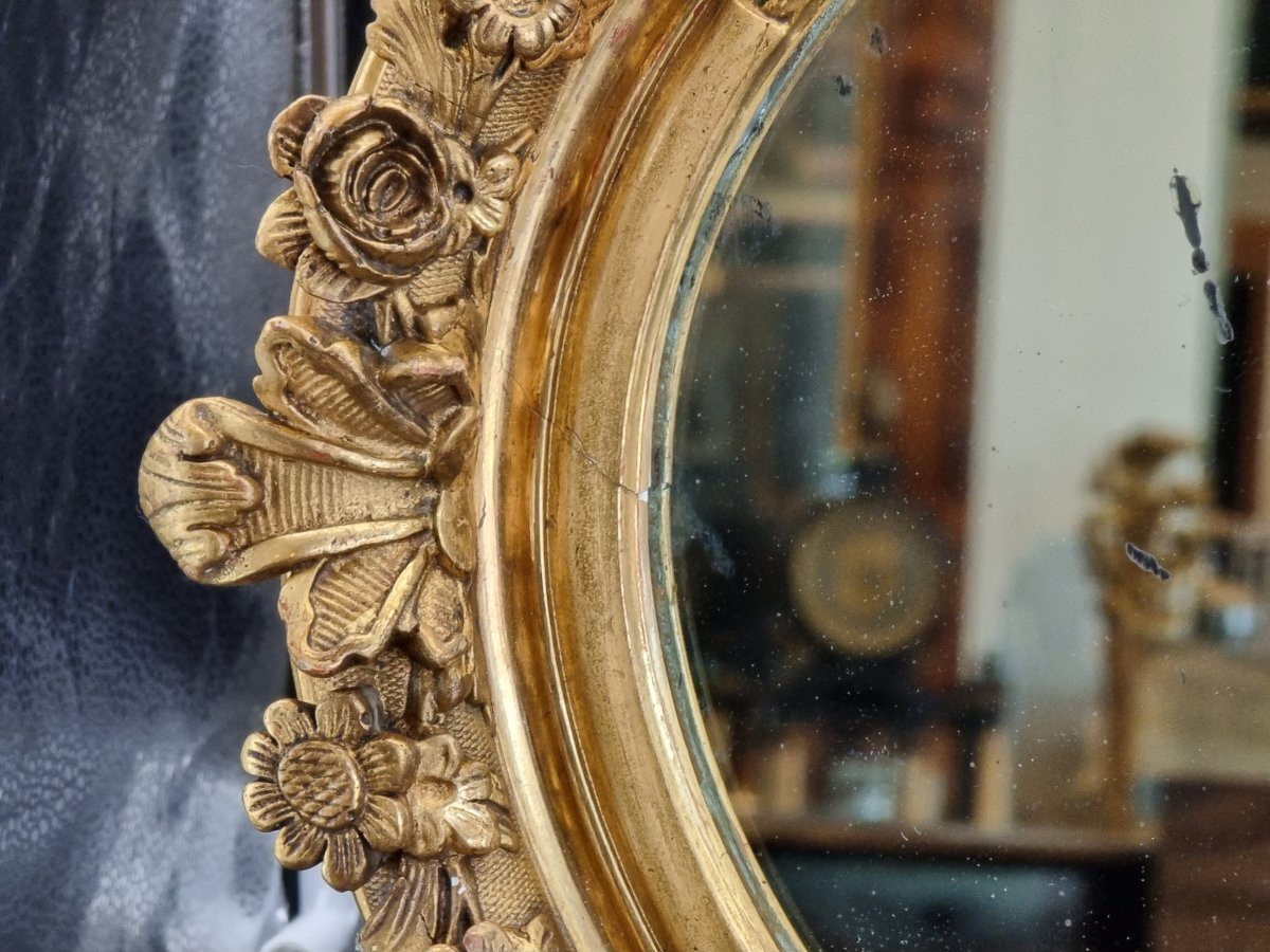 Piedmontese Oval Mirror In Carved And Gilded Wood, Louis XVI Period-photo-1