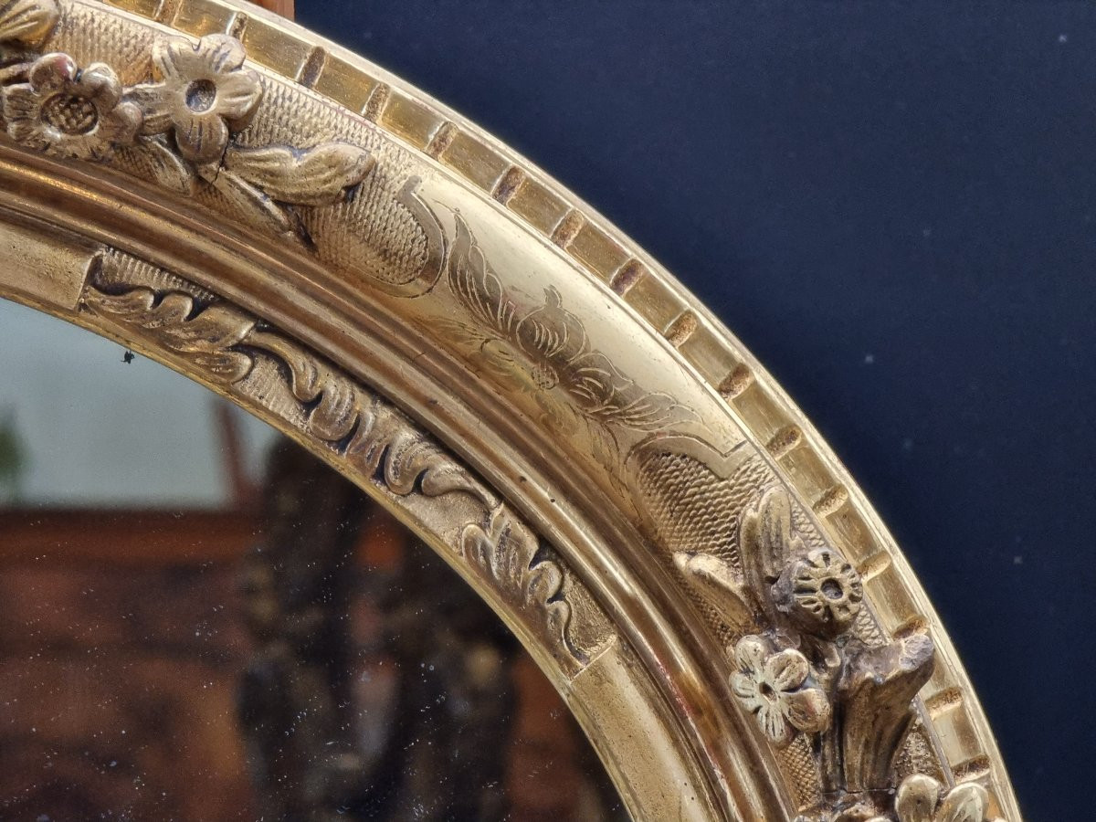Piedmontese Oval Mirror In Carved And Gilded Wood, Louis XVI Period-photo-3