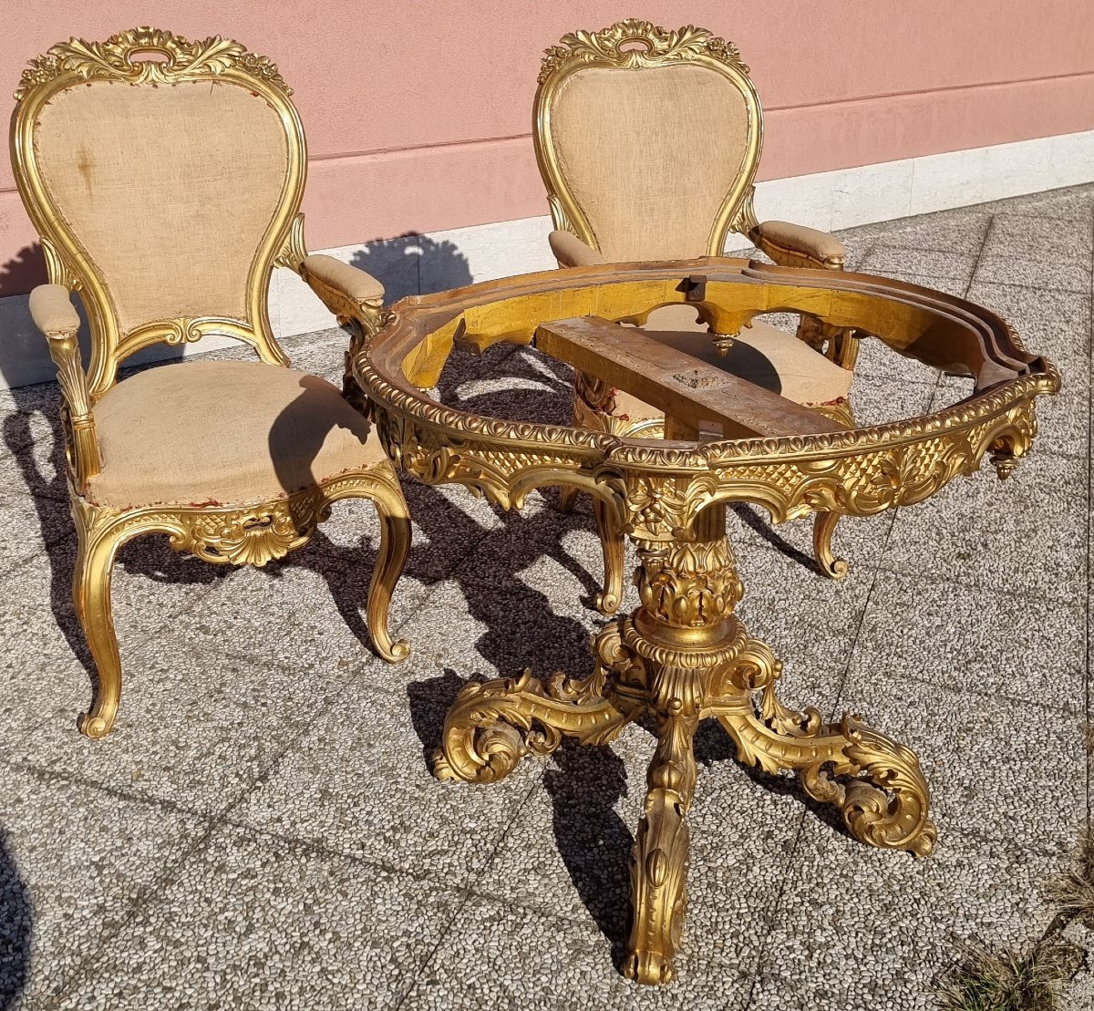 Salon noble sculpté et doré, style Charles X – XIXe siècle-photo-4